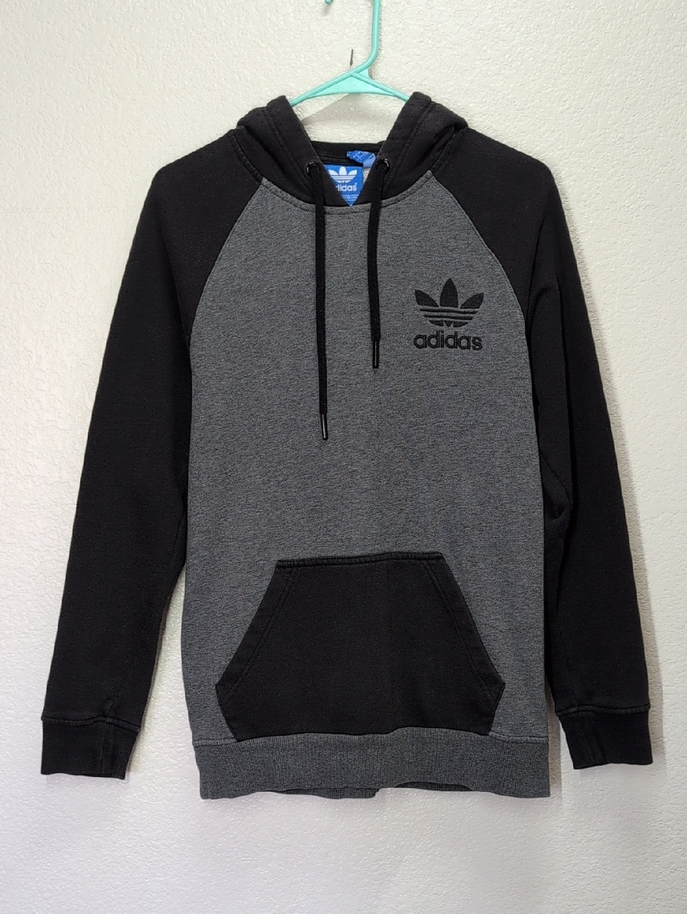 Adidas/ Gray and Black Hoodie/Men's /Size Small